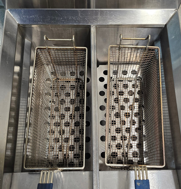 Blue Seal GT46 Twin Tank Fryer