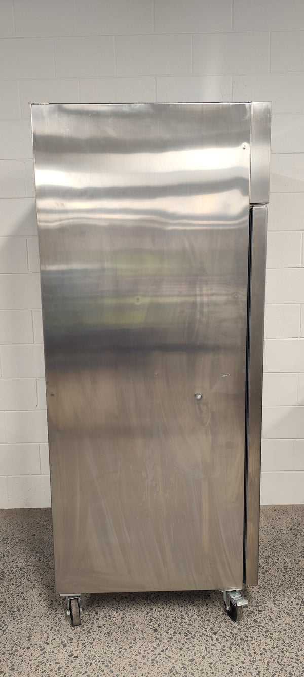 Delta ERD124 Upright Freezer