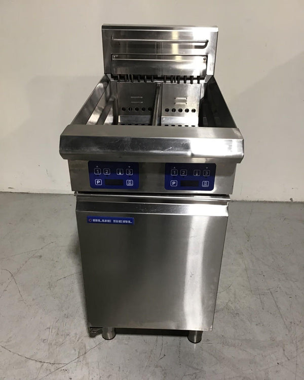 Blue Seal E44E Electric Twin Pan Fryer