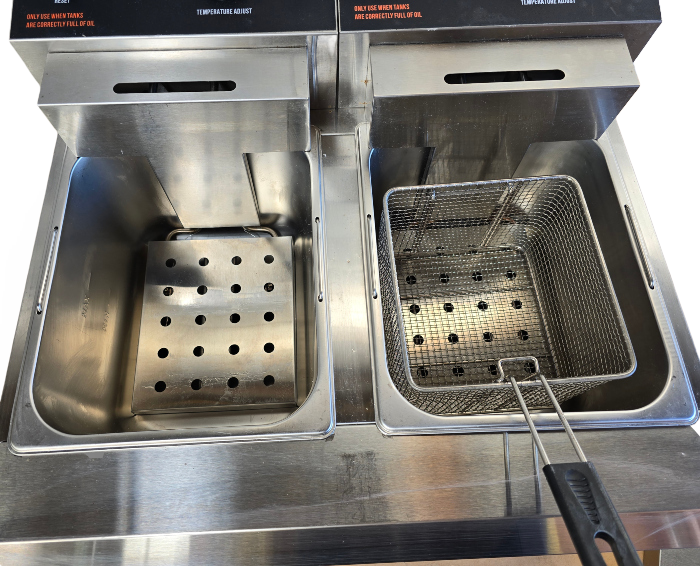 Cater Master TT-WE38A Benchtop Twin Electric Deep Fryer