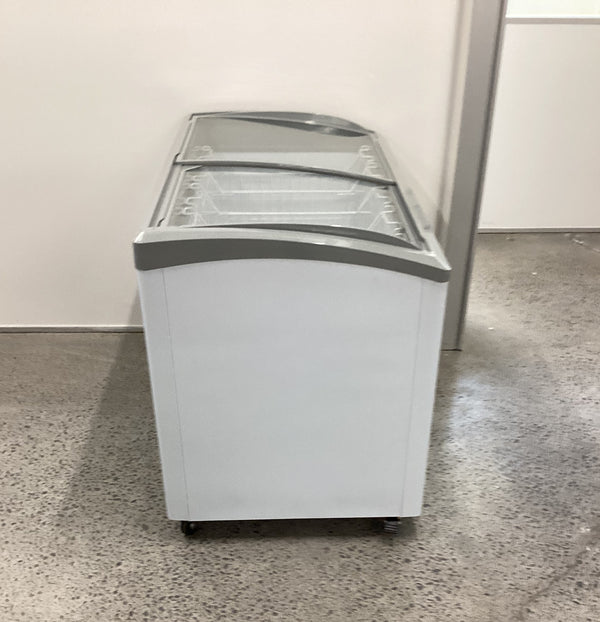 Hiron SD 405 Horizontal Glass Lid Freezer