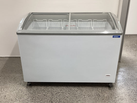 Hiron SD 405 Horizontal Glass Lid Freezer