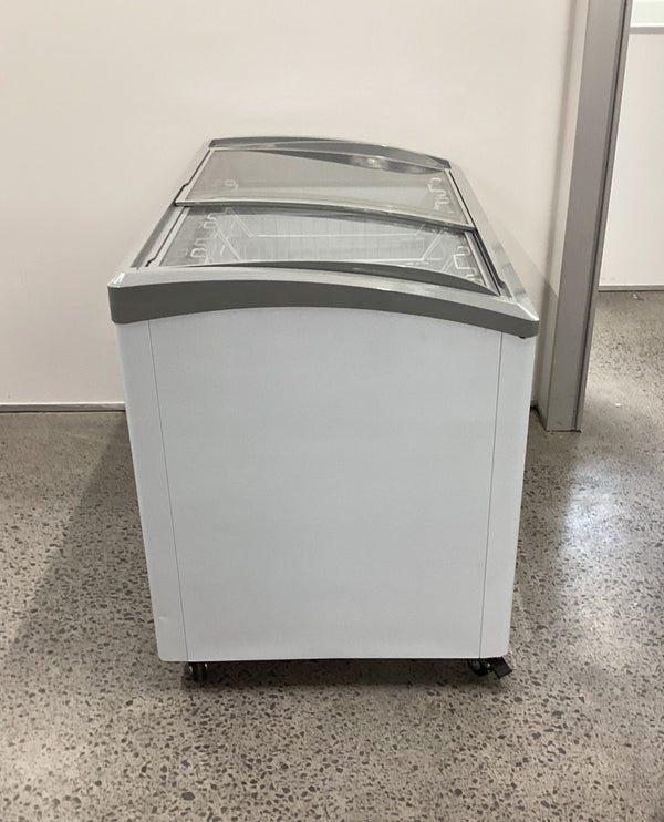 Hiron SD 405 Horizontal Glass Lid Freezer