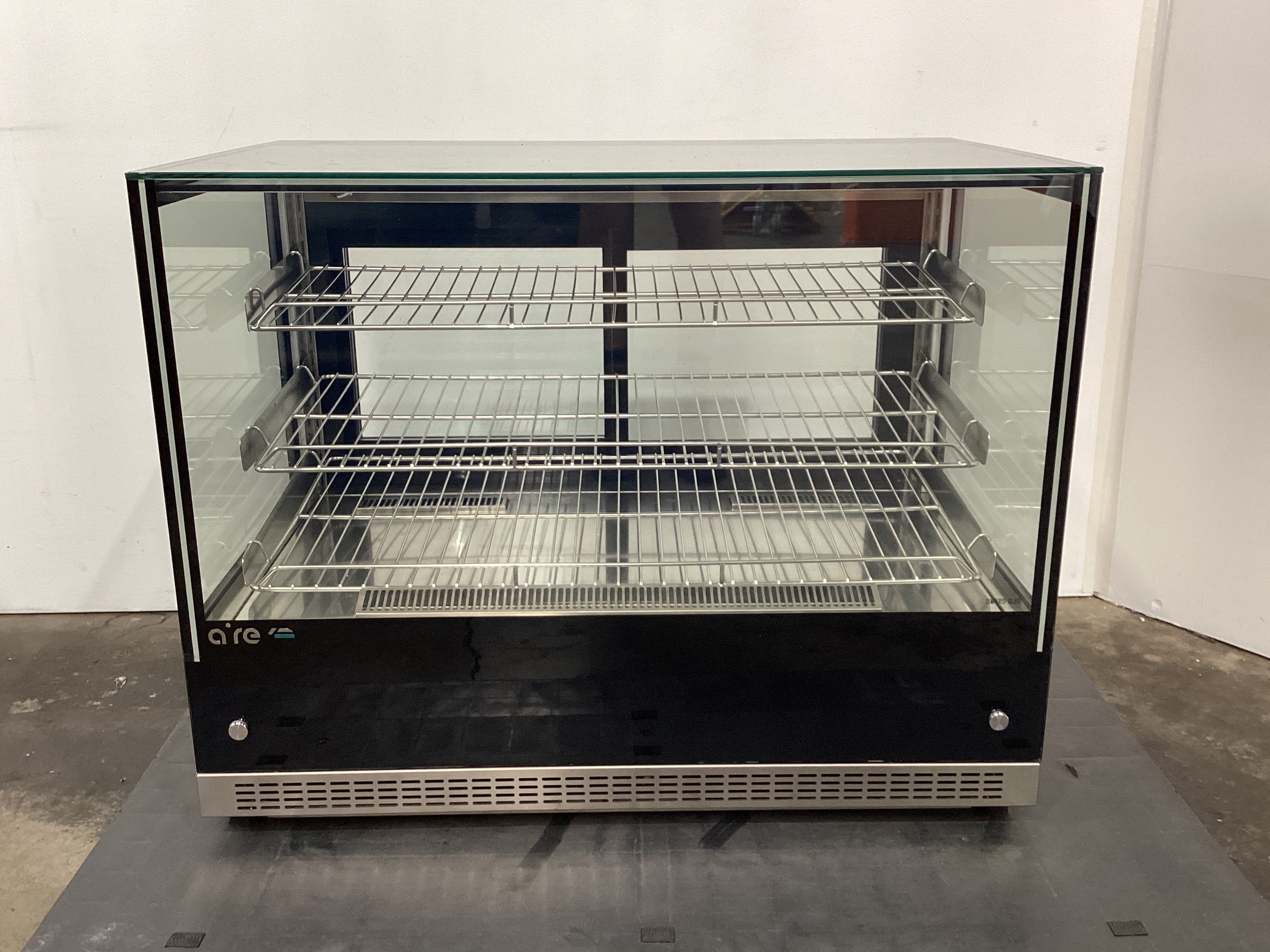 Airex AXR.FDCTSQ.09 Refrigerated Display