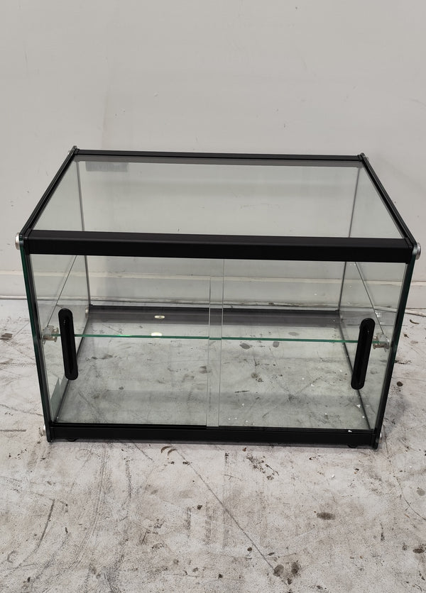 Bonvue AD2-550 Ambient Showcase