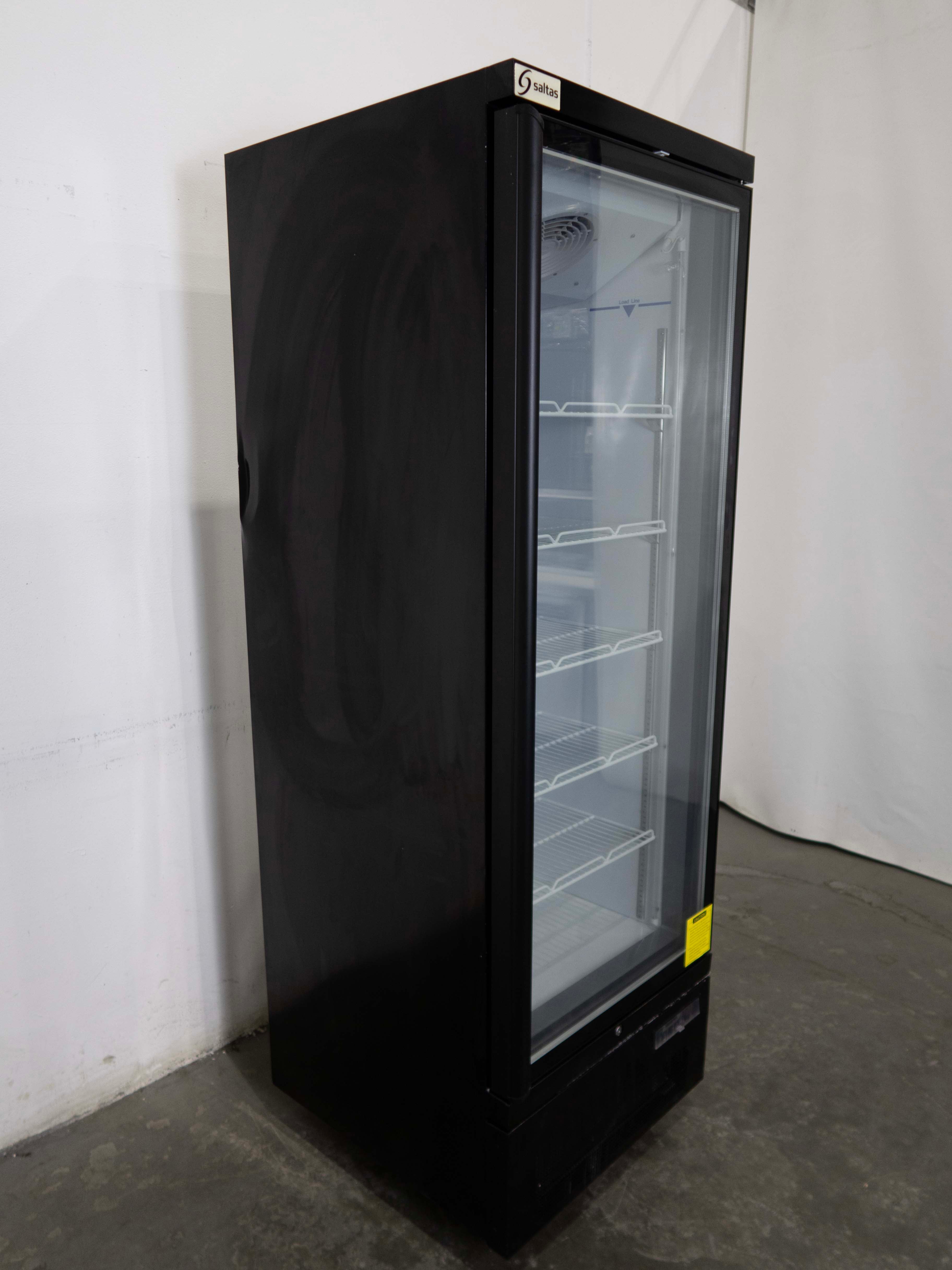 Saltas QNDA2625 Upright Freezer
