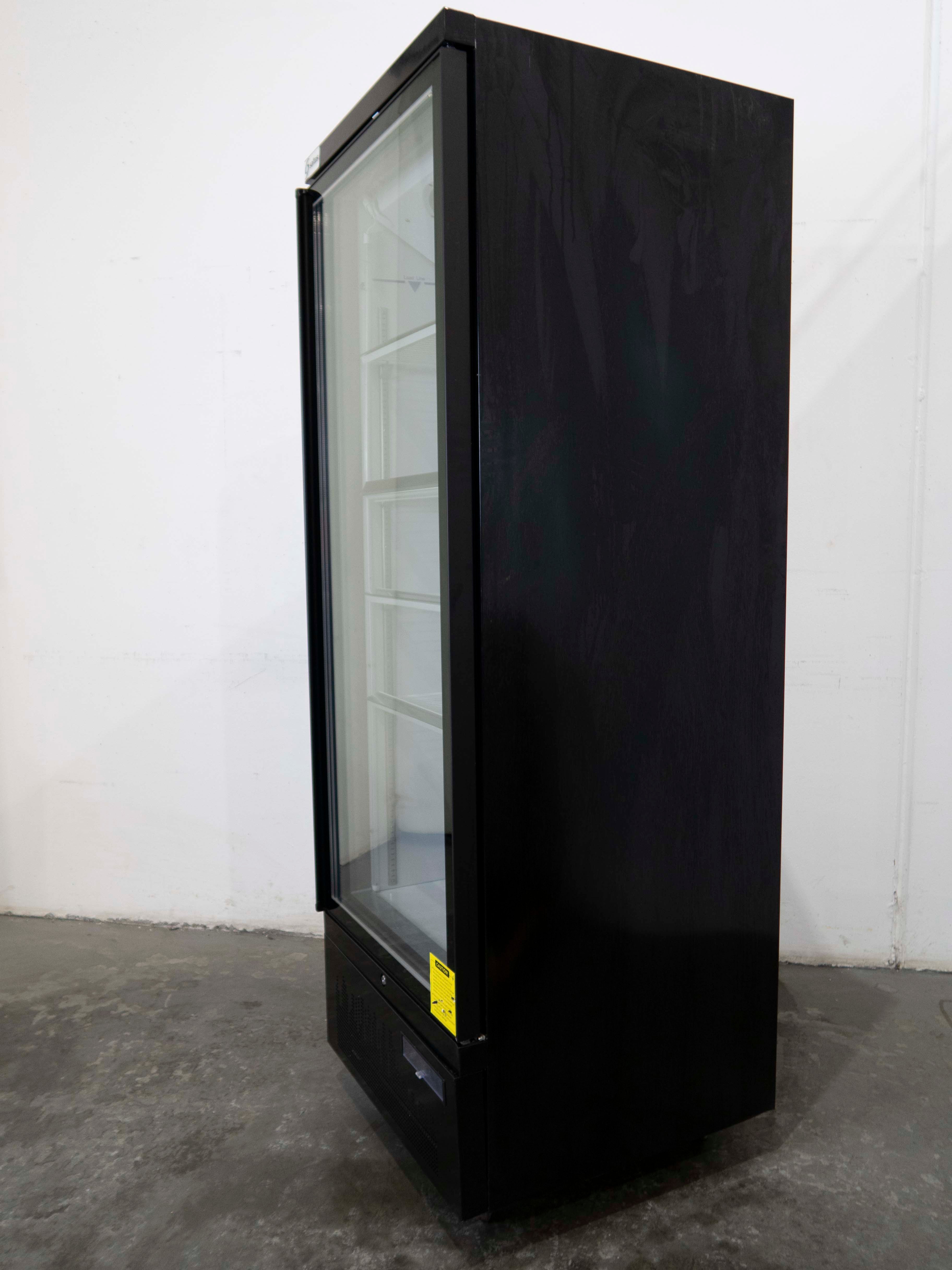 Saltas NDA2625 Upright Freezer