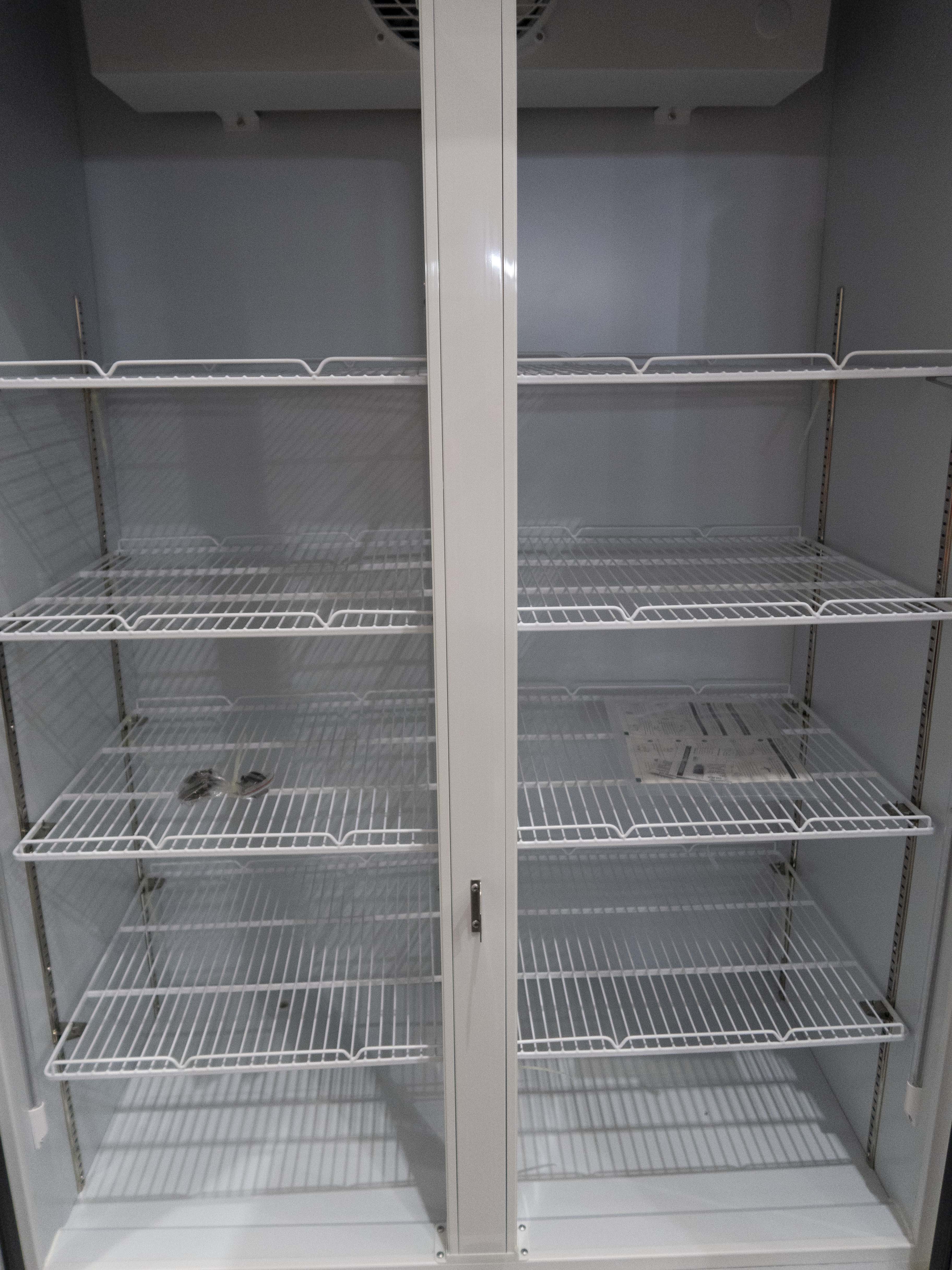 Mitchel CON-PG1000-R-ENT Upright Fridge