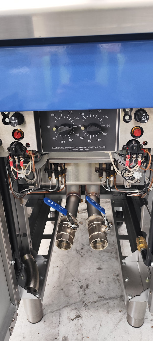Blue Seal GT46 Twin Pan Gas Fryer
