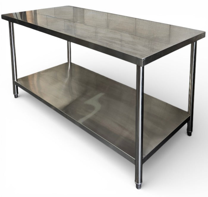 Cater Master Work Bench with Undershelf