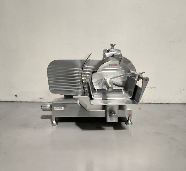 Yasaki HBS-300C Meat Slicer