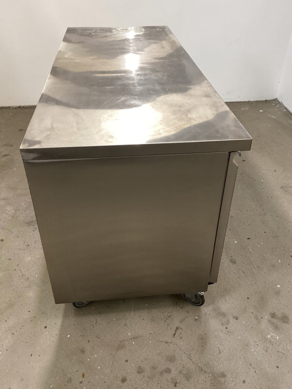 Federal XUB7C18S3V 3 Door Underbench Chiller