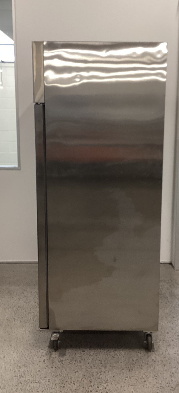 FED-X XURC1200SFV 2 Door Upright Chiller