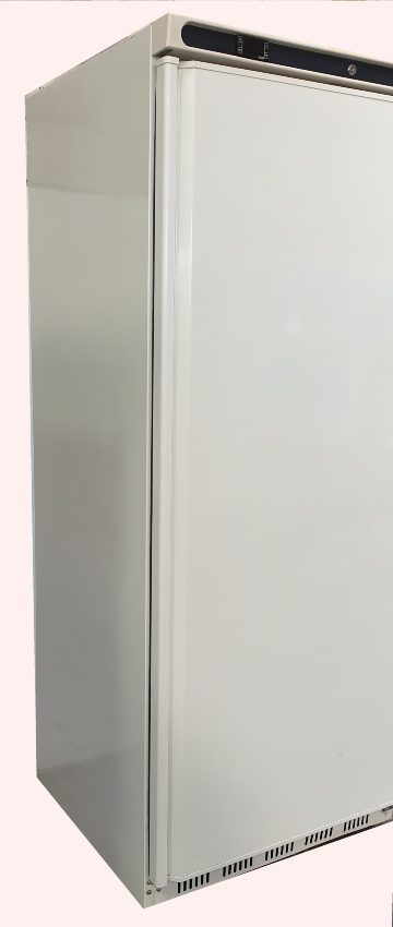 Polar CD615-A Upright Freezer (3)