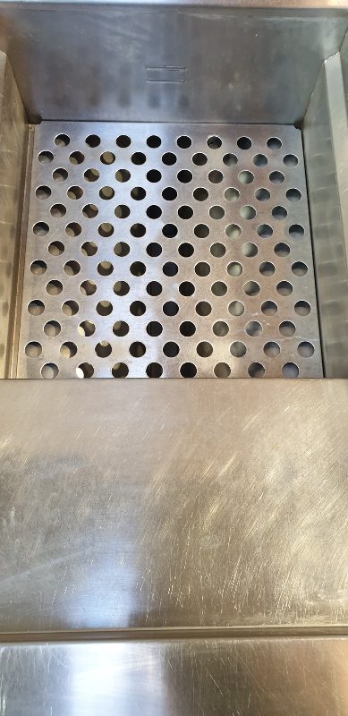 Waldorf EMW9 Open Pot Gas Deep Fryer (4)