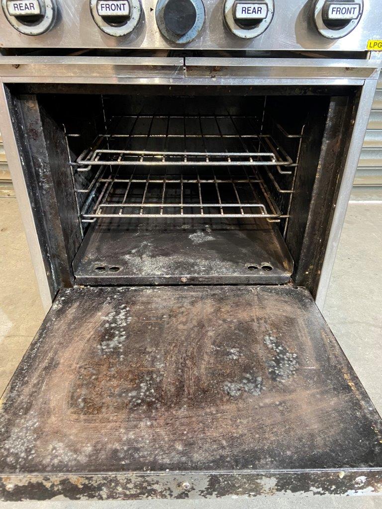 LKK LKKOB4D+O 4 Burner Range Oven (1)