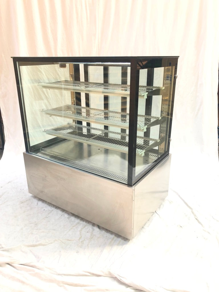 FED SL840V Freestanding Chilled Display (2)