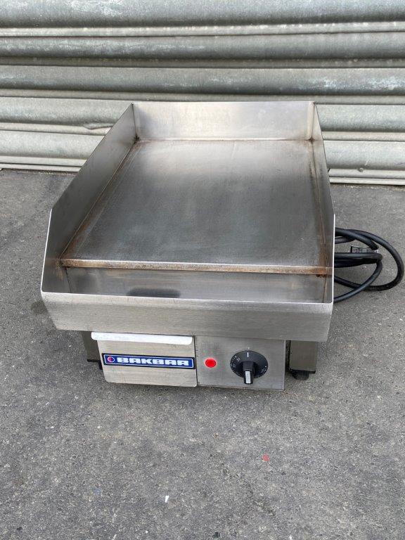 BAKBAR E93 Countertop Griddle Plate (2)
