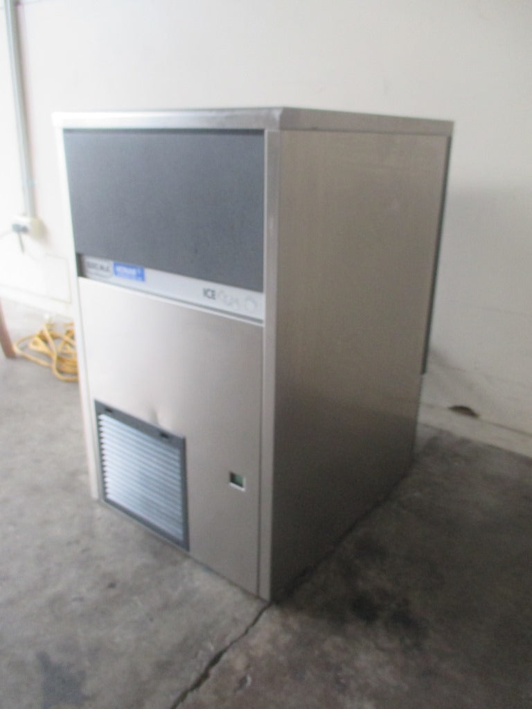 Brema CB425A Ice Machine (3)