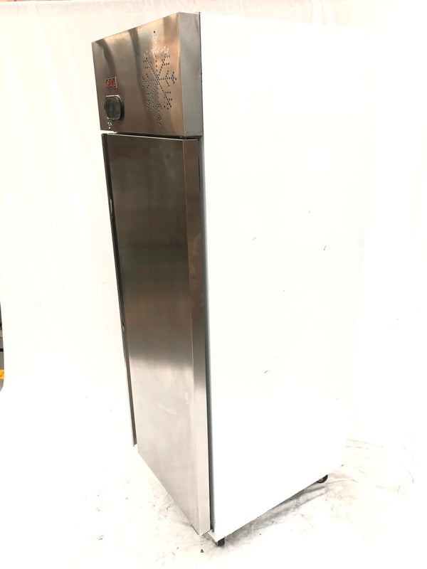 LKK NCA-RC-680 1 Dr Upright Chiller (2)