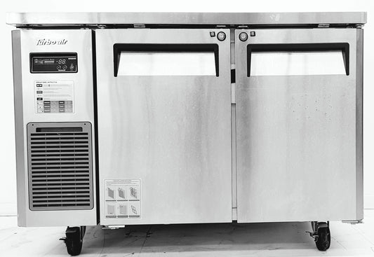 Turbo Air KUR12-2 Undercounter Fridge (2)