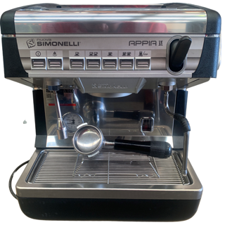 Nuova Simonelli APPIA II V GR1 Espresso (2)