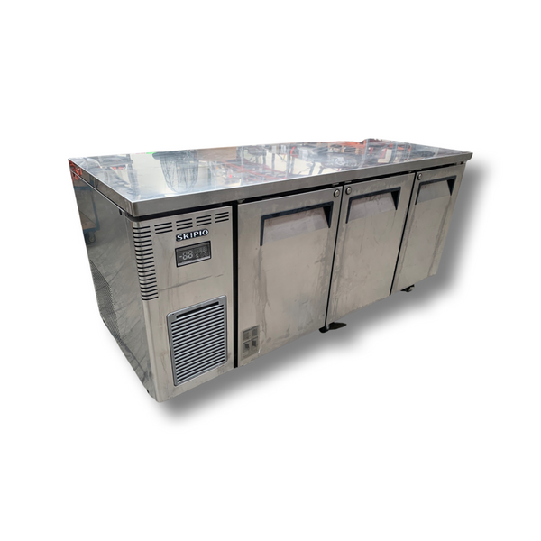 Skipio SUR18-3 3 Door Under Bench Chille (3)