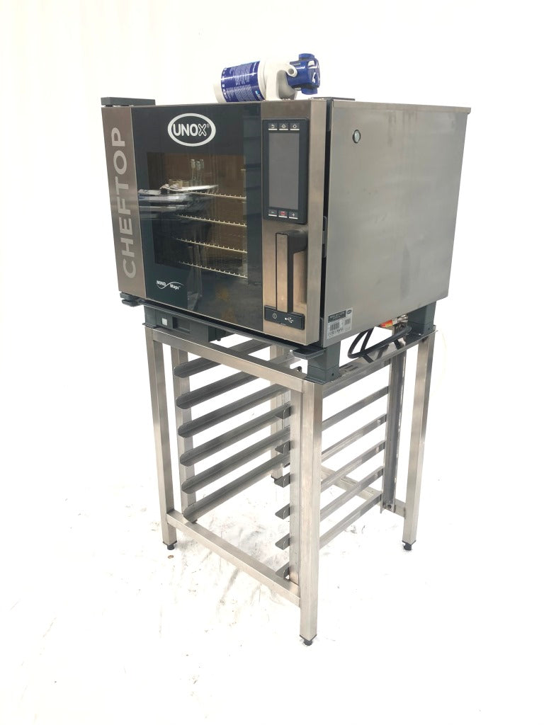 Unox XEVC-0511-EPR Combi Oven & Stand (3)