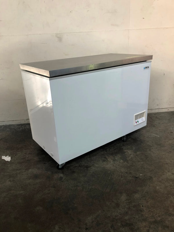 Delta ERD9 Chest Freezer (NaN)