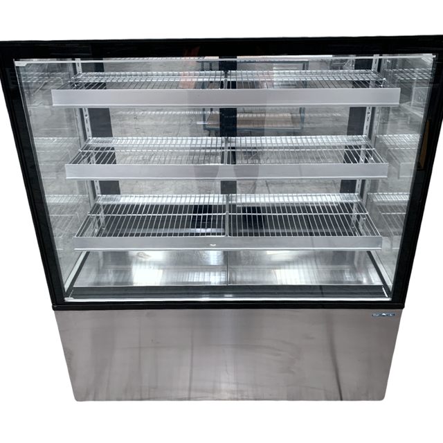 Eurochill ERE25 Chilled Display Cabinet (3)