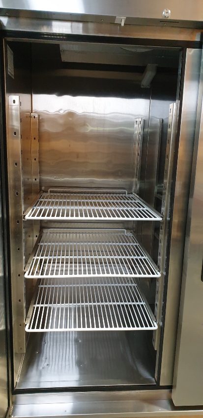 EuroChill ERE7 Summit Upright Freezer (4)