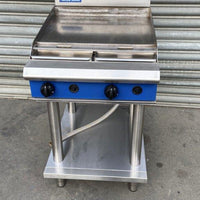 Blue Seal G514B-LS Electric Griddle Cook (2)