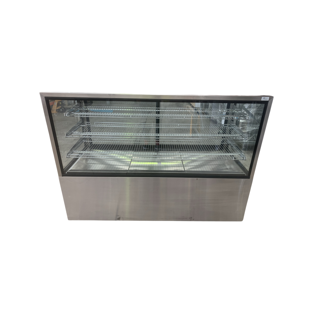 Festive RC15 Chilled Display (2)