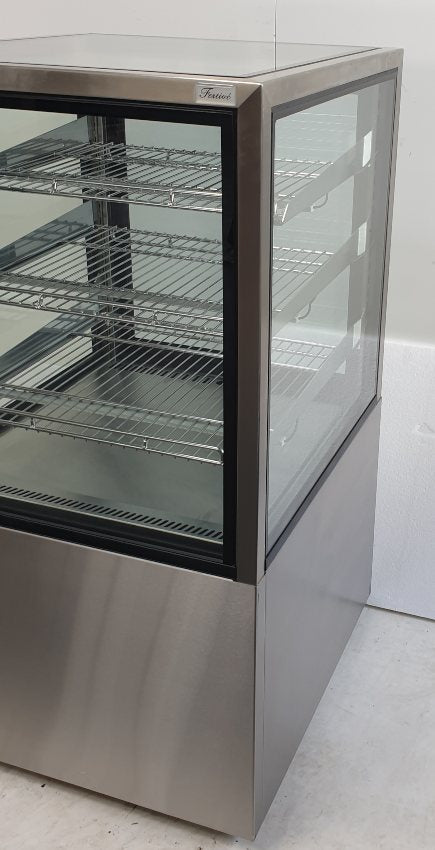 Festive RC6 Refrigerated Display Cabinet (3)