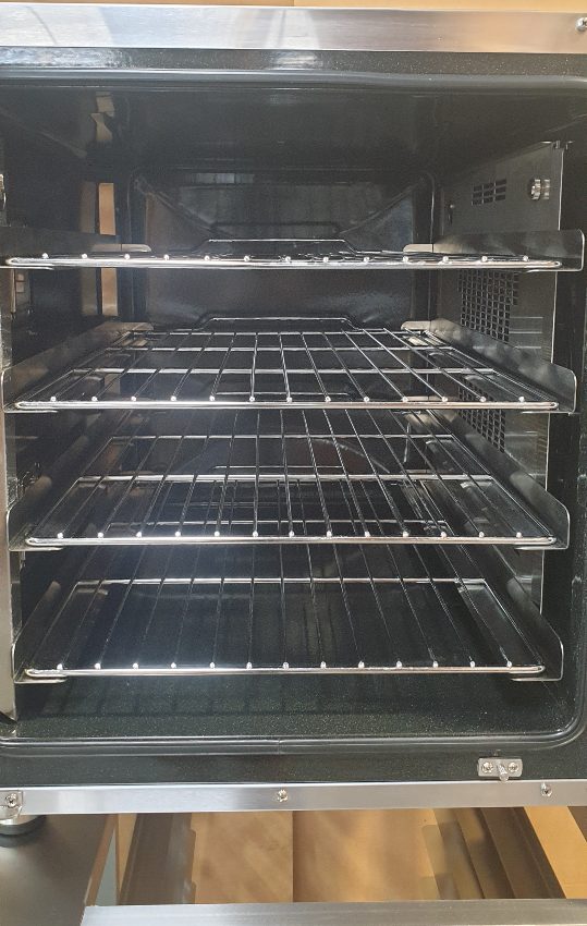 Turbofan E32D4 + SK32 Stand (4)